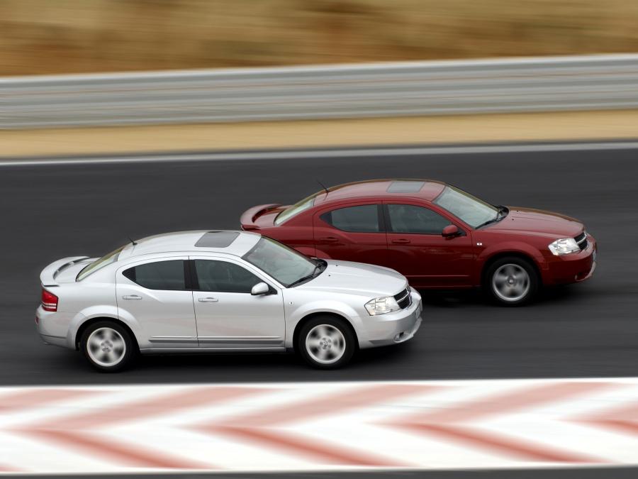  Dodge Avenger 2007 года  (EU) (фото 30 из 30)